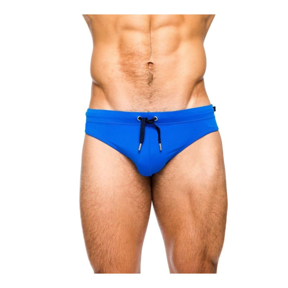 Entdecken Sie die ultimativen Herren Badeshorts Sexy Kurz Badehose mit eng anliegendem Schnitt und praktischem Tunnelzug für maximalen Komfort. Perfekt für Wassersport und Strandvergnügen