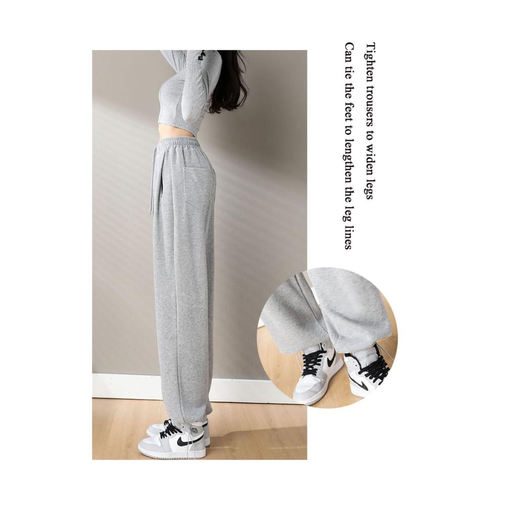 Erlebe den Komfort Damen Jogginghose mit Gummibund Taschen und High Waist. Perfekt für Fitness und Loungewear. Jetzt in Schwarz erhältlich