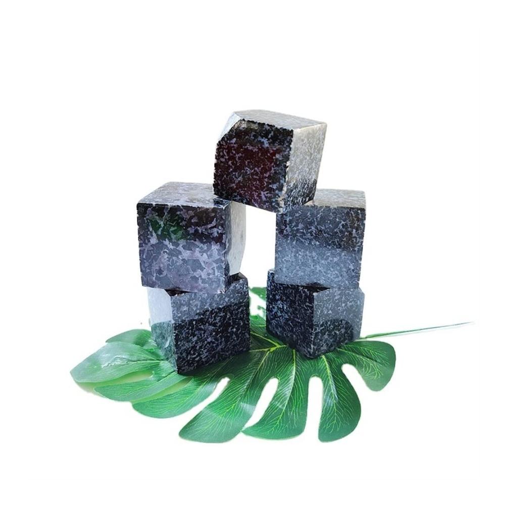Entdecken Sie die Magie der Natur Edelstein Quadrat Ornament Kristall Steinsammlung für einzigartige Schönheit und Glanz (Größe 3 Stück