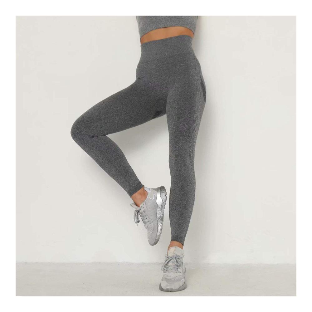 Erreiche deine Fitnessziele mit unseren hochwertigen Push-Up-Leggings! Perfekt für Yoga Sport und Workout. Nahtlos High Waist und bequem. Hol sie dir jetzt