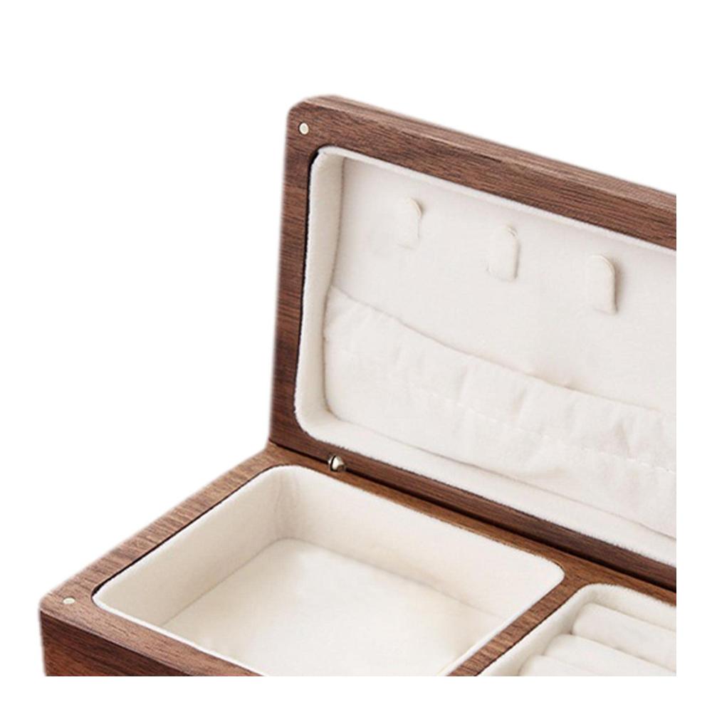 Entdecken Sie den Luxus des Schmucks Tragbares Massivholz-Walnuss-Schmuckkästchen im chinesischen Stil für Armbänder Ringe und Ohrringe. Perfektes Geschenk zum Frauentag