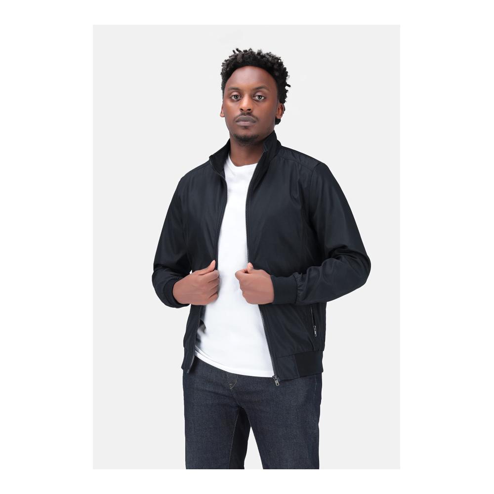 Stilvolle Herren Jacke Leichtgewichtig Sommer- & Übergangsjacke Regular Fit. Perfekt für Freizeit & Sport. Jetzt entdecken