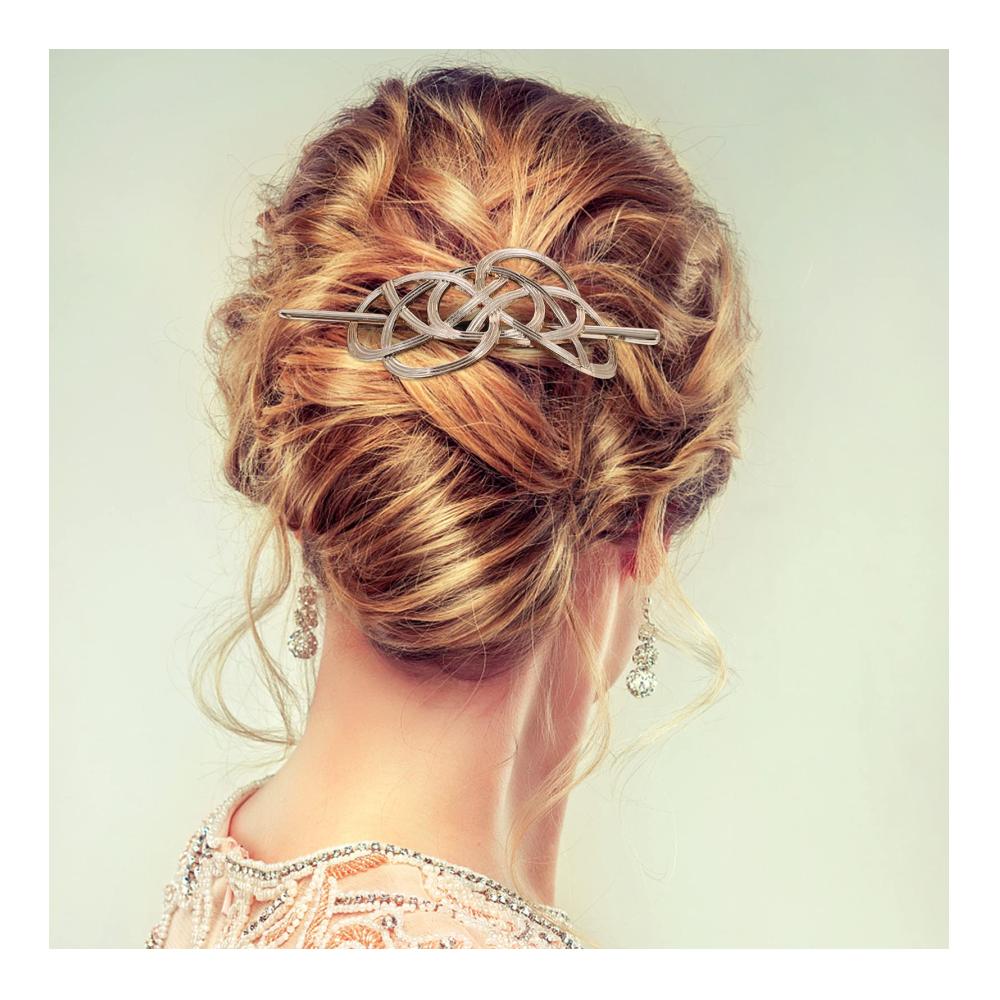 Exquisite Goldene Haarnadeln im Vintage-Stil Elegante irische und Wikinger-Haarspangen mit filigranen Metallknoten für Frauen - Ein zeitloses Accessoire für stilvolle Haarstyles