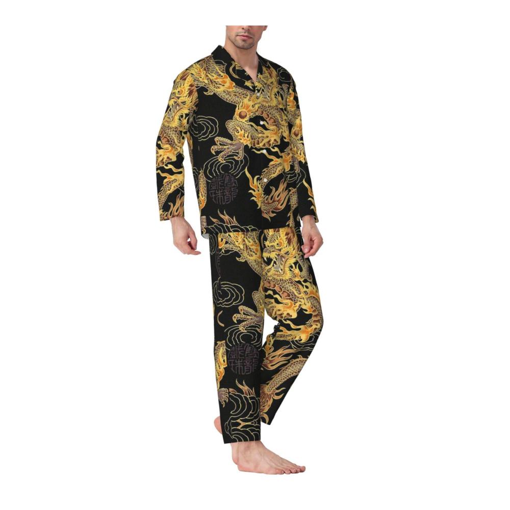 Behaglicher Herren-Schlafanzug Langärmeliges Pyjama-Set mit gelbem Drachenmotiv auf schwarzem Hintergrund. Schlummer in Stil und Komfort. Jetzt erhältlich