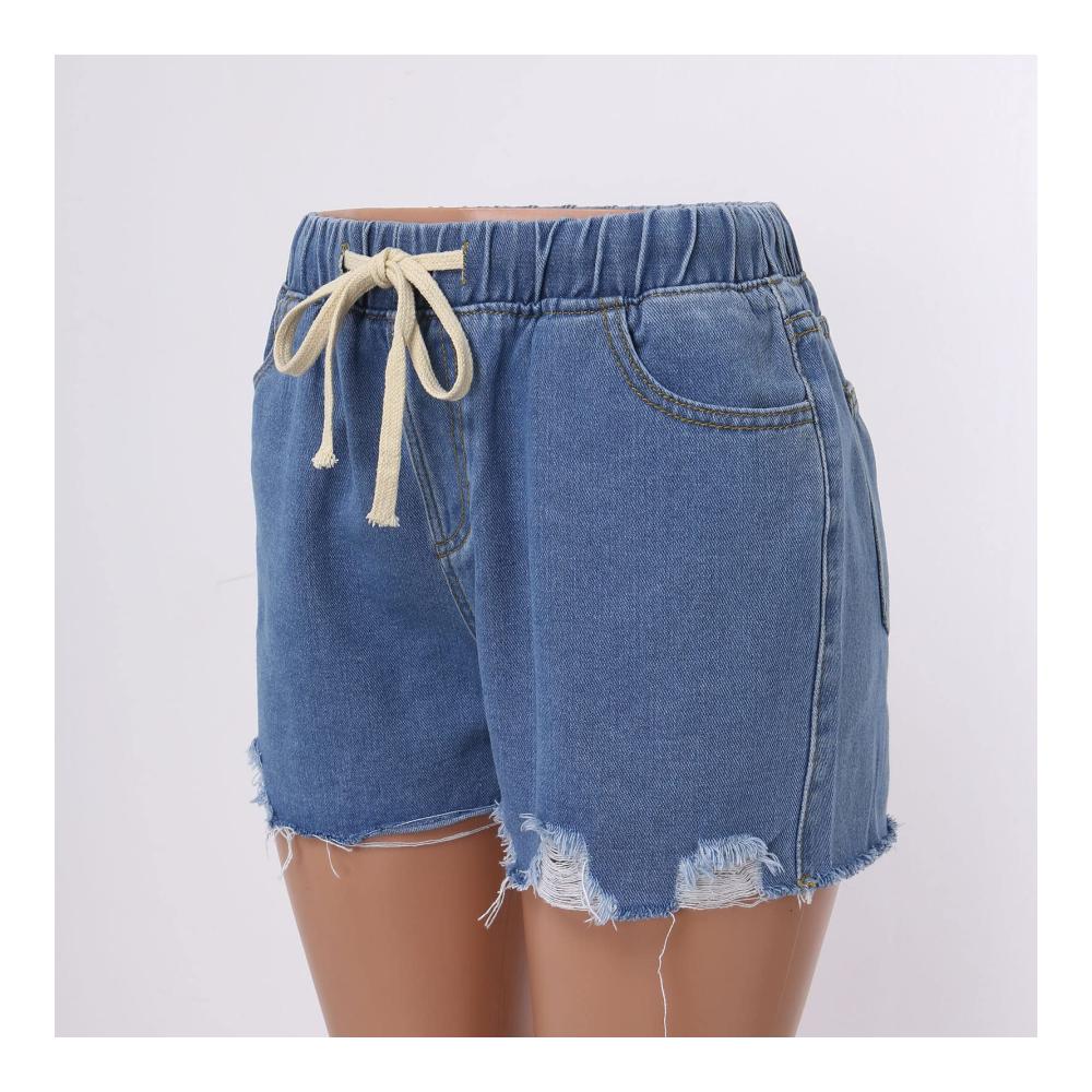 Entdecken Sie den Sommerstil Klassische Jeanshosen Damen Shorts mit Taschen für Freizeit und Strand. Must-Have Denim Bermudas für einen lässigen Look