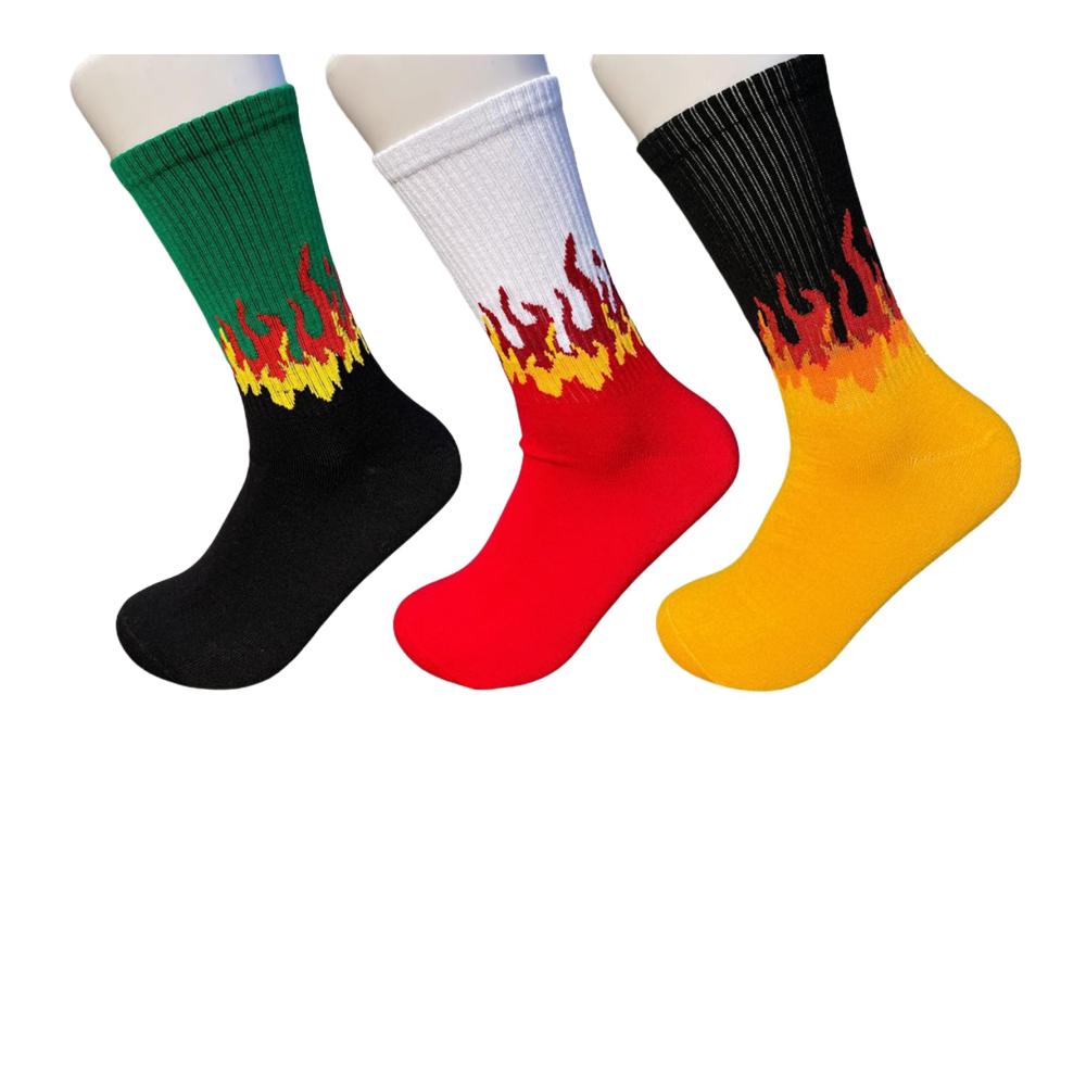 Erleben Sie höchsten Komfort mit unseren Männer Flamme Socken - Dicke bunte und weiche Knöchelsocken für den perfekten Feuerstil. Holen Sie sich jetzt 3 Paare