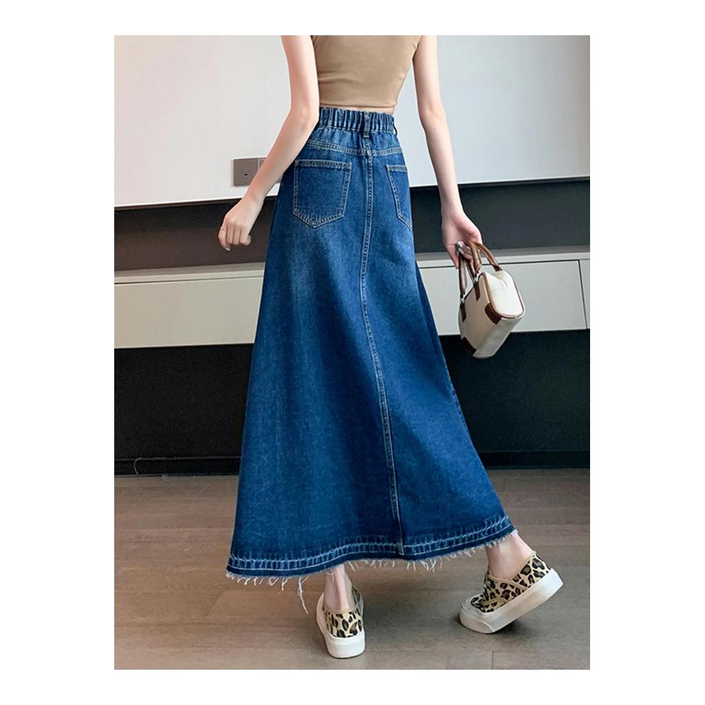 Entdecken Sie den ultimativen Style mit unseren trendigen Röcken für Frauen! Eleganter Maxi-Denim-Rock mit Quasten und Taschen - Perfekt für Frühling und Sommer 2024