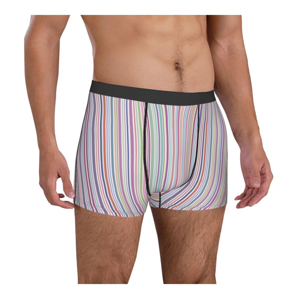 Erleben Sie maximalen Komfort mit unseren Herren-Boxershorts im Leopardenmuster-Druck. Der bedeckte Bund und feuchtigkeitsableitende Stretch-Stoff machen sie unwiderstehlich