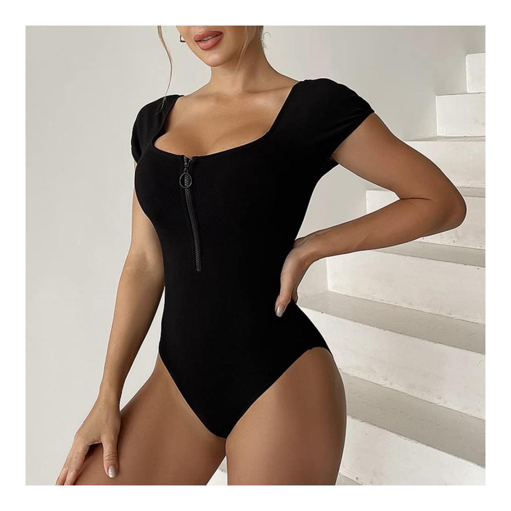 Trendiger Damen-Badeanzug Quadratisches Design kurze Ärmel Reißverschluss. Perfekt für stilbewusste Schwimmerinnen. Erleben Sie Komfort und Stil in einem einteiligen Badeanzug