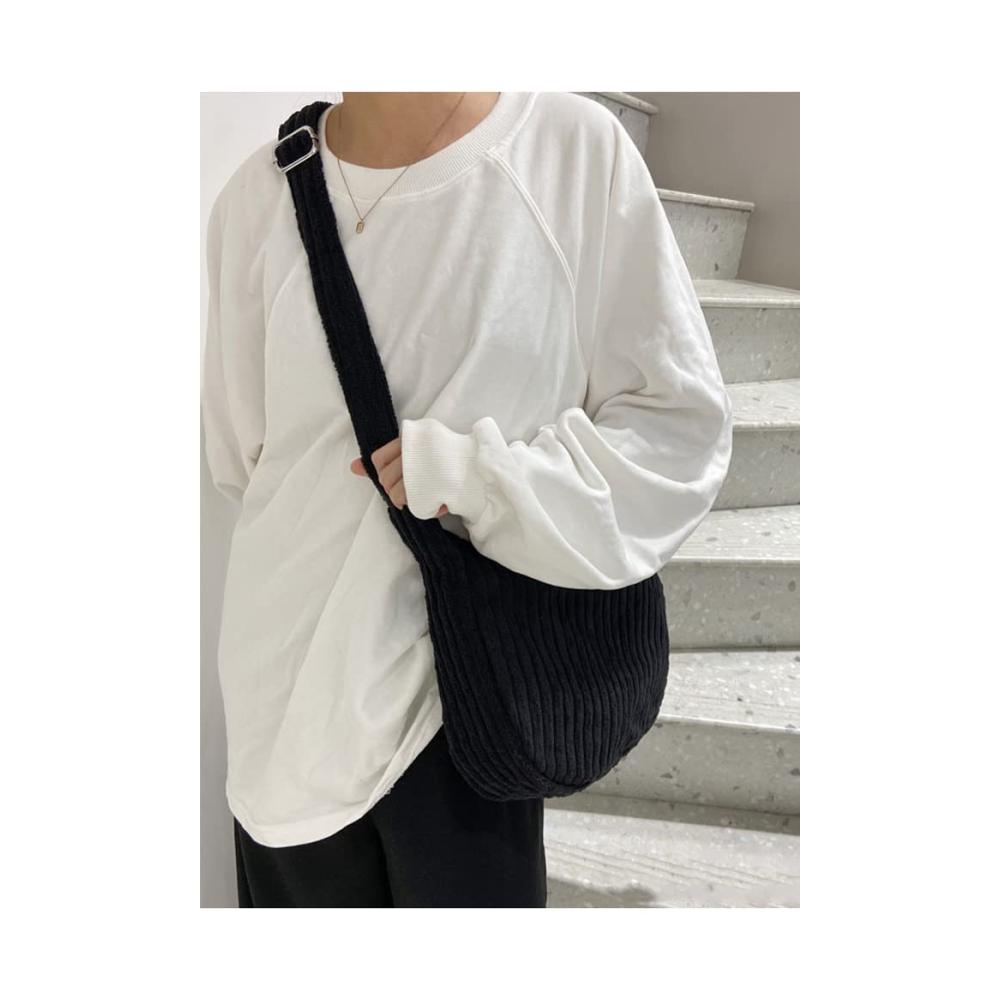 Entdecken Sie den perfekten Stil Ulisty Damen Klein Cord Hobo Tasche mit breitem Gurt - Attraktive Umhängetasche in Grün für lässigen Chic und praktischen Nutzen